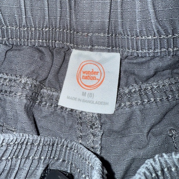 Wonder Nation Kids Gray Cargo Shorts - Picture 2 of 3